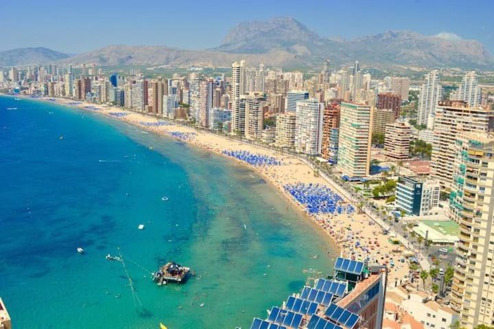 Doro Seaview Apartment Бенідорм Екстер'єр фото