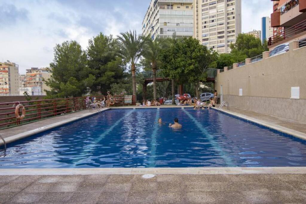 Doro Seaview Apartment Бенідорм Екстер'єр фото