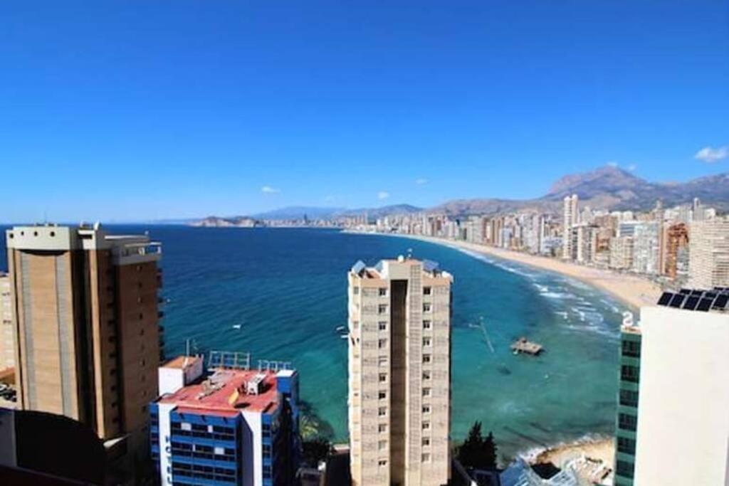 Doro Seaview Apartment Бенідорм Екстер'єр фото
