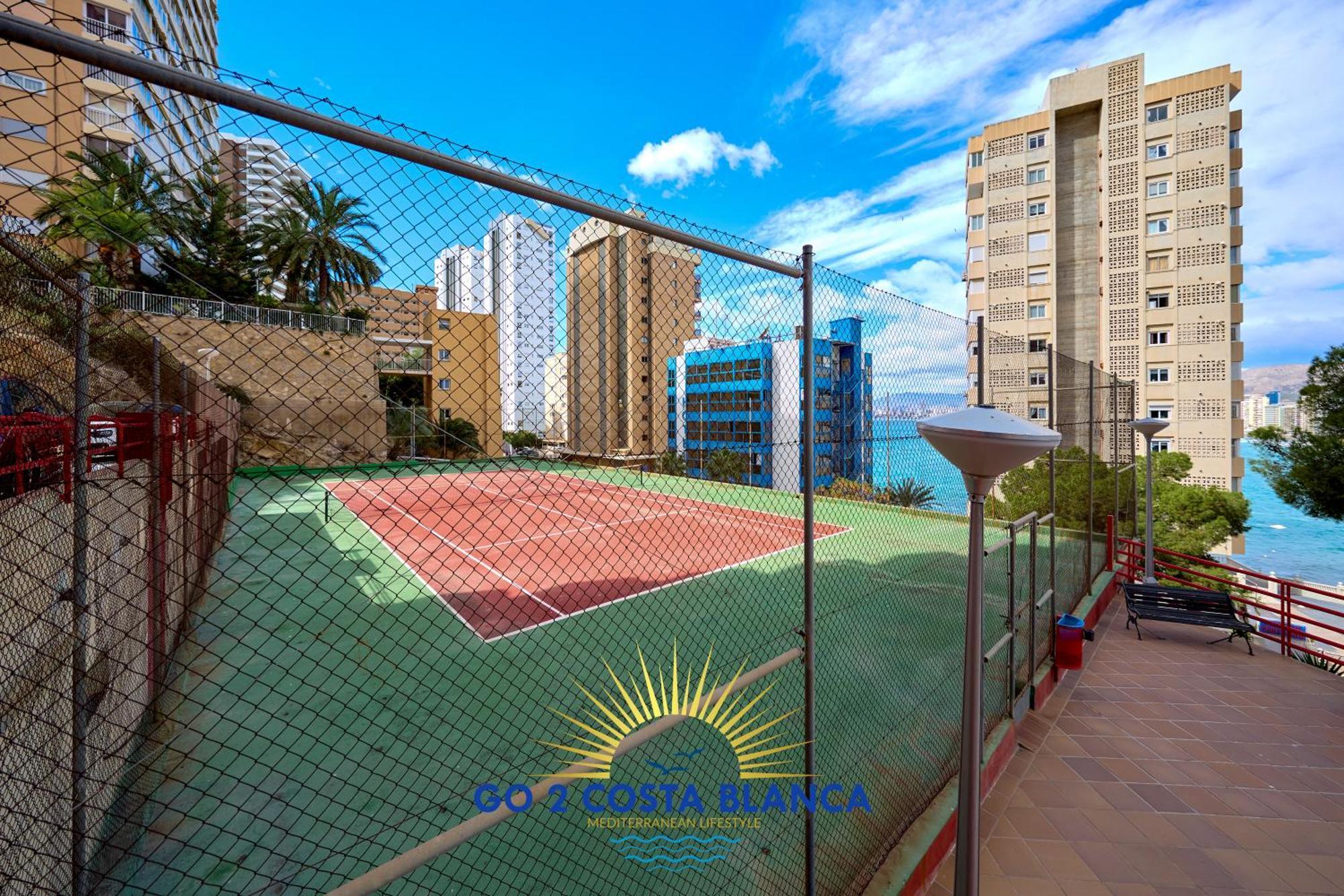 Doro Seaview Apartment Бенідорм Екстер'єр фото