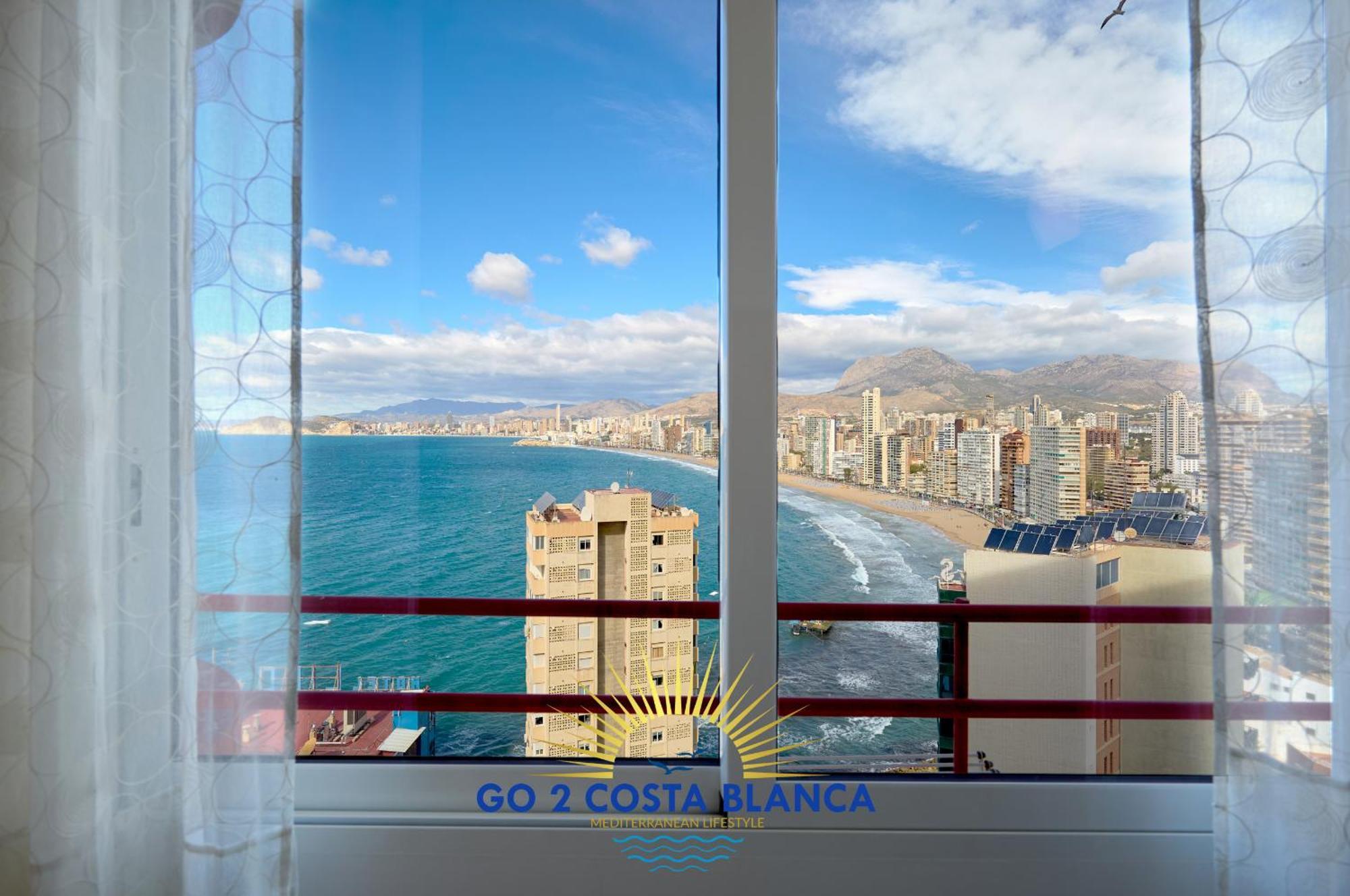 Doro Seaview Apartment Бенідорм Екстер'єр фото